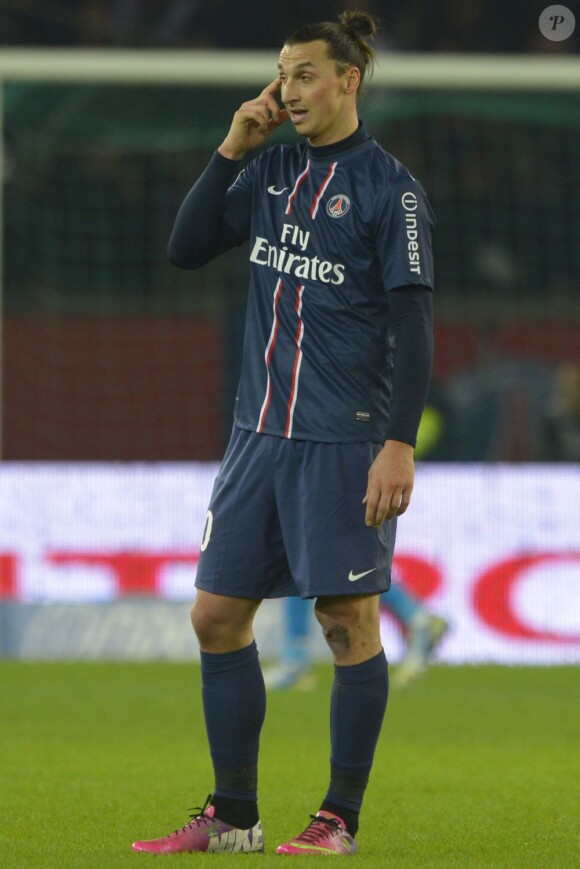 Zlatan Ibrahimovic lors du match entre le PSG et Lille à Paris le 27 janvier 2013 au Parc des Princes