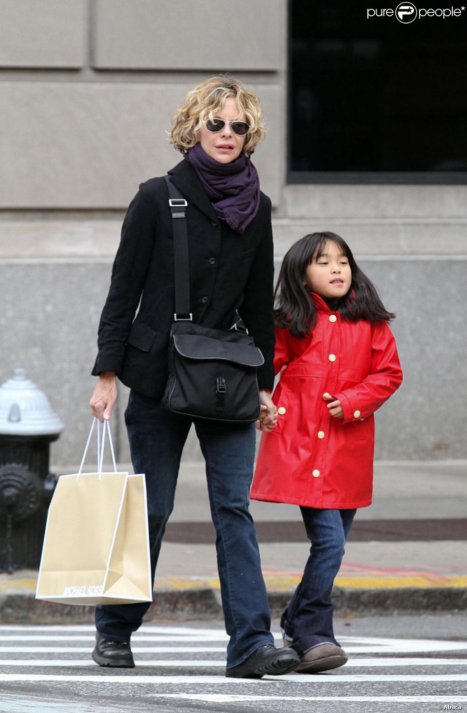 Meg Ryan et sa fille Daisy à New York le 2 novembre 2012
