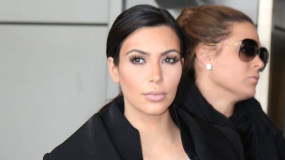 Kim Kardashian : Enceinte et infatigable, elle enchaîne les voyages