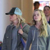 Reese Witherspoon et sa fille Ava : Même look, même visage, elles se copient