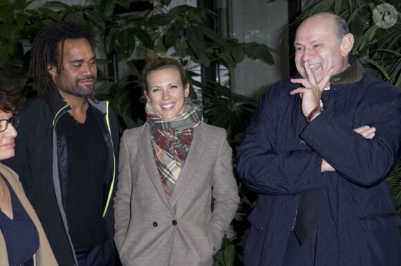 Christian Karembeu et Lorie lors de l'inauguration d'une Maison des Ados financés grâce à l'opération Pièces jaunes à l'hôpital Robert-Debré à Paris le 4 février 2013