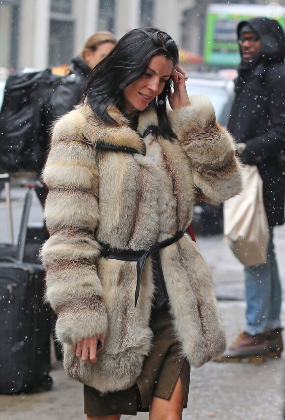 Liberty Ross dans les rues de New York, le 5 février 2013. Depuis qu'elle est en procédure de divorce avec Rupert Sanders, elle rayonne !
