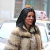Le mannequin Liberty Ross dans les rues de New York, le 5 février 2013. Elle porte ici un manteau de fourrure.
