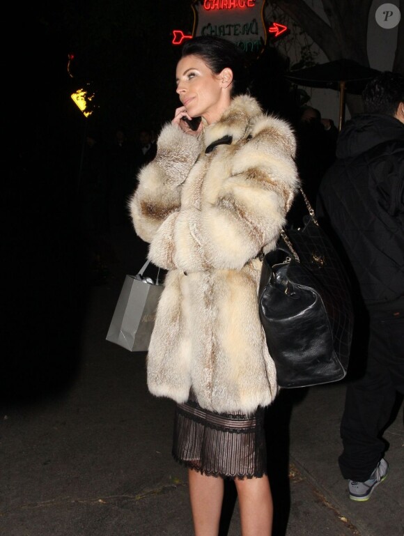 Le mannequin britannique Liberty Ross portait déjà ce manteau de fourrure lors de la soirée Alberta Ferretti au Chateau Marmont à Los Angeles Le 11 janvier 2013.