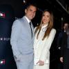 Jessica Alba et son mari Cash Warren à l'ouverture du nouveau magasin de la marque Tommy Hilfigher à Los Angeles le 13 février 2012