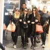 Les trois sulfureuses actrices de Spring Breakers Selena Gomez, Ashley Benson et Vanessa Hudgens se baladent au Printemps à Paris, le 16 février 2013.