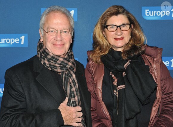 Bernard et Zana Murat lors du photocall de la soirée "Europe 1 fait Bobino" à Paris, le 18 février 2013