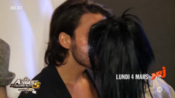 Les Anges de la télé-réalité 5 : Le baiser sulfureux de Nabilla et Thomas !