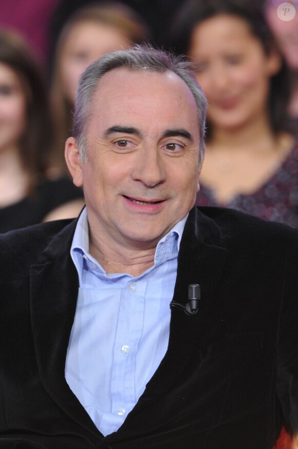 Antoine Duléry présent pendant le tournage de l'émission Vivement Dimanche à Paris le 20 février 2013.