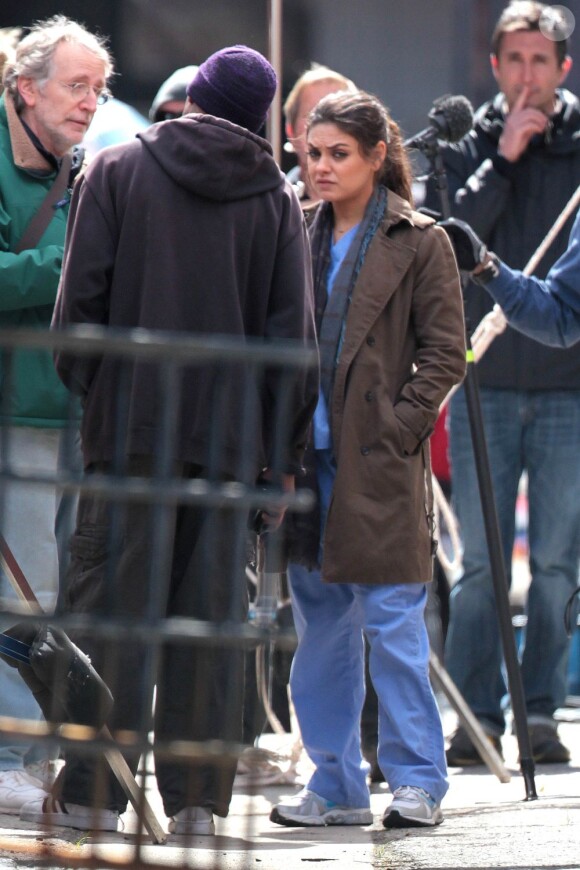 Mila Kunis sur le tournage de The Angriest Man in Brooklyn à Los Angeles, le 20 février 2013.