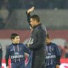 Ronaldo a donné le coup d'envoi fictif du match entre le Paris Saint-Germain et l'Olympique de Marseille (2-0) au Parc des Princes à Paris le 24 février 2013