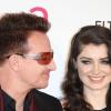Bono et sa fille Eve Hewson, à la soirée organisée par la fondation Elton John, en marge des Oscars, le 24 février 2013.