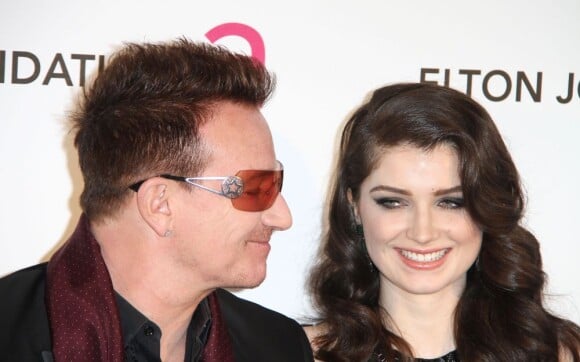 Bono et sa fille Eve Hewson, à la soirée organisée par la fondation Elton John, en marge des Oscars, le 24 février 2013.