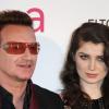 Bono et sa fille Eve Hewson, à la soirée organisée par la fondation Elton John, en marge des Oscars, le 24 février 2013.