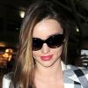 Miranda Kerr, très chic à son arrivée à l'aéroport de New York le 25 février 2013.