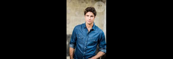 Tom Leeb dans Sous le Soleil de Saint-Tropez