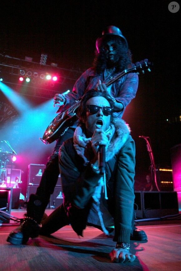 Scott Weiland et Slash de Velvet Revolver à Trenton, le 29 décembre 2007.