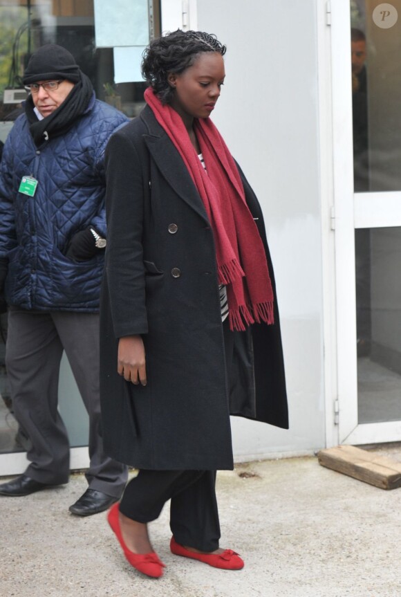 Rama Yade, très enceinte, et son avocat Me Antonin Lévy à Nanterre le 28 février 2013. Le représentant du ministère public a réclame 5000 euros d'amende à l'encontre de la prévenue.