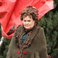 Susan Boyle : Premiers pas costumés au cinéma avec la Misérable Samantha Barks