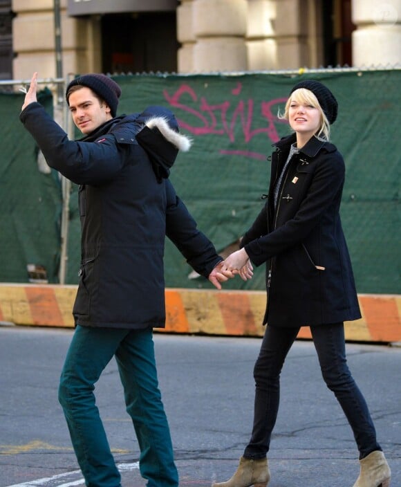 Andrew Garfield et Emma Stone dans les rues de New York le 28 février 2013.