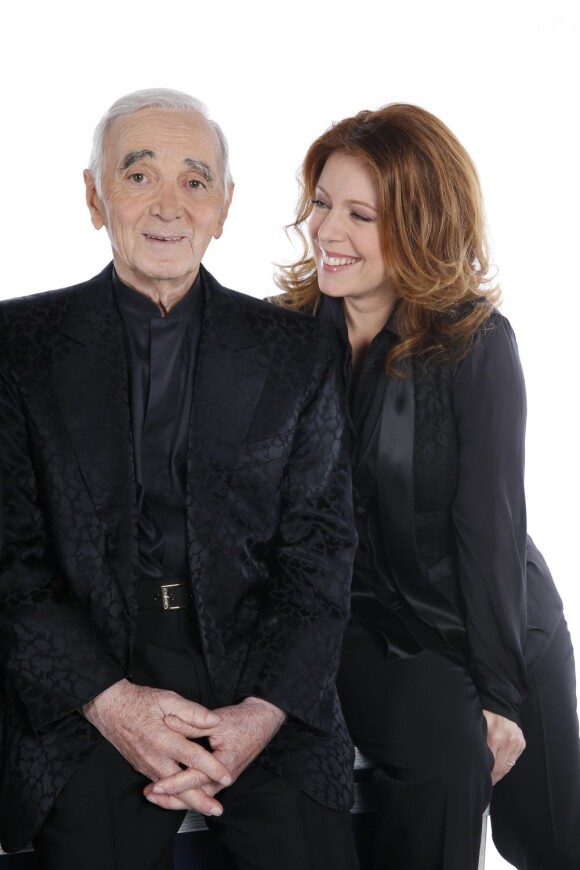 Charles Aznavour et Isabelle Boulay lors de l'enregistrement de l'émission Hier Encore à l'Olympia (diffusée le 2 mars) à Paris le 10 janvier 2013