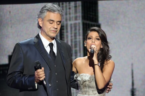 Andrea Bocelli et Tal lors de l'enregistrement de l'émission Hier Encore à l'Olympia (diffusée le 2 mars) à Paris le 10 janvier 2013