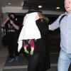 Adele et son fils à l'aéroport de Los Angeles, le 2 mars 2013.