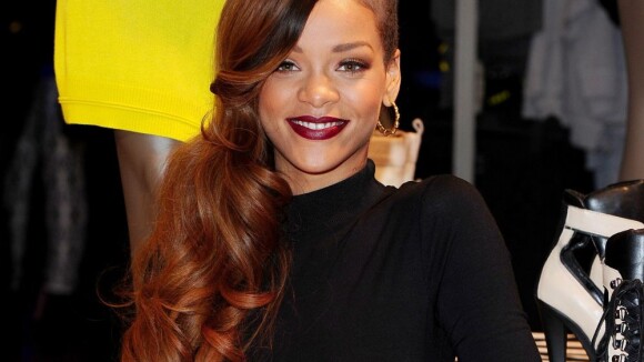 Rihanna : Modeuse et fêtarde, elle illumine Londres