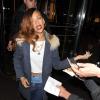 Rihanna quitte son hôtel pour se rendre dans une boite de nuit à Londres, le 4 mars 2013.