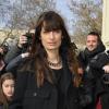 L'élégante Caroline de Maigret arrive au défilé Chanel automne-hiver 2013-2014 au Grand Palais à Paris. Le 5 mars 2013