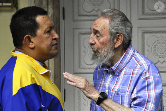 Fidel Castro et Hugo Chavez à la Havane le 10 novembre 2010