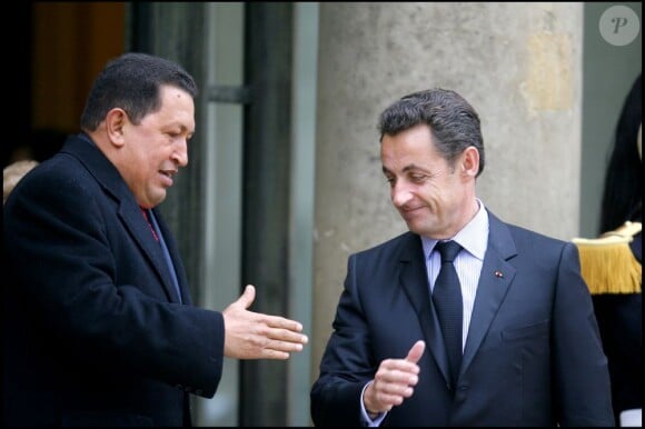 Hugo Chavez et Nicolas Sarkozy au palais de l'Elysée le 20 novembre 2007