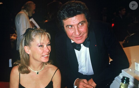 Gilbert Bécaud et sa femme lors des Victoires de la musique en 1986.