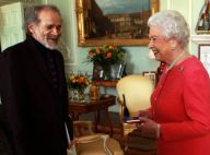 Elizabeth II : Très en joie pour récompenser la poésie et John Agard