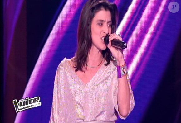 Claire des L5 dans The Voice 2 le samedi 2 février 2013 sur TF1