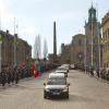 Les Suédois s'étaient massés le long des routes lors des obsèques de la princesse Lilian de Suède le 16 mars 2013 à Stockholm
