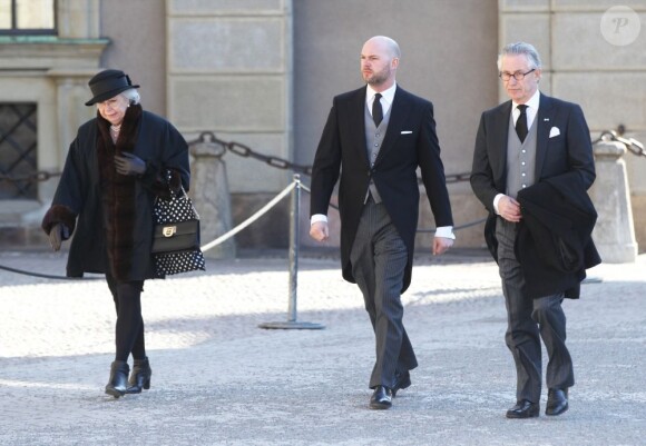 La princesse Christina de Suède, son époux Tord Magnuson et leur fils Gustav Magnuson lors des funérailles de la princesse Lilian de Suède, le 16 mars 2013 à Stockholm