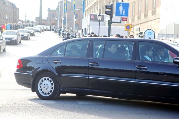 La famille royale de Suède lors des funérailles de la princesse Lilian de Suède, le 16 mars 2013 à Stockholm