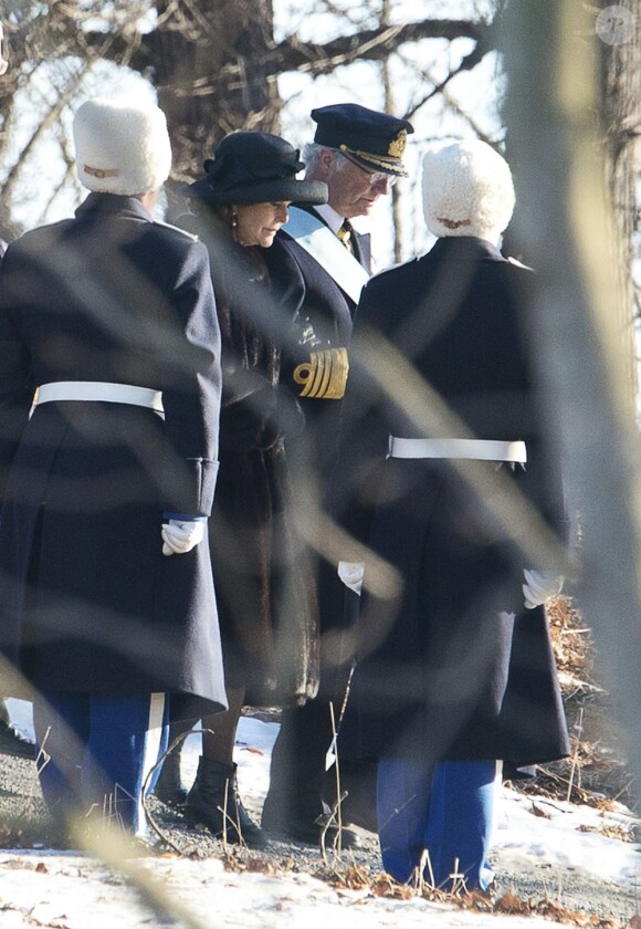 La reine Silvia, le roi Carl XVI Gustav lors des funérailles de la princesse Lilian de Suède, le 16 mars 2013 à Stockholm au cimetière du parc Haga