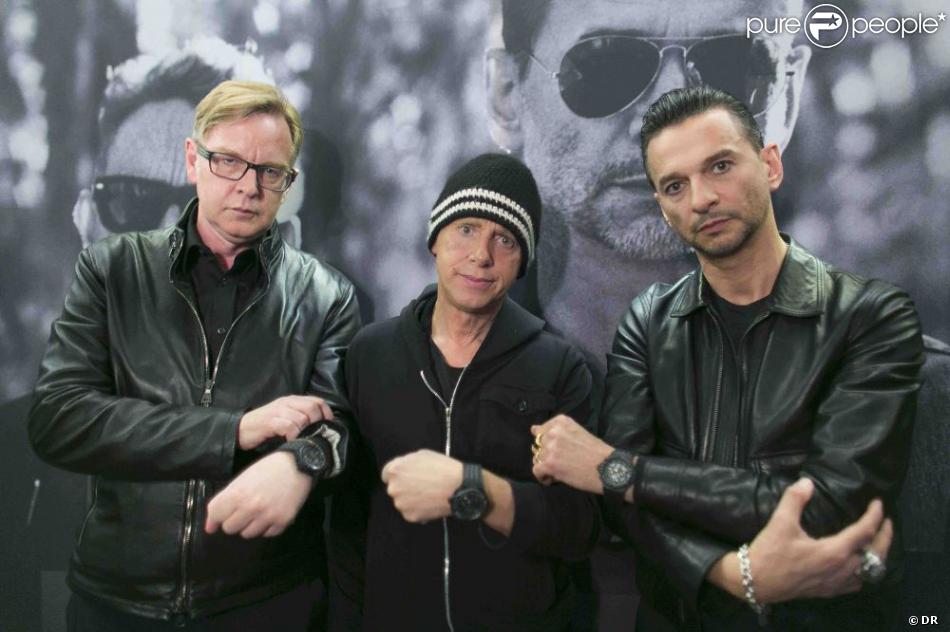 La montre &quot;Big Bang Depeche Mode&quot; portée par le groupe Depeche Mode a été créée par la marque Hublot en faveur de l&#039;ONG charity : water. Berlin, le 18 mars 2013.
