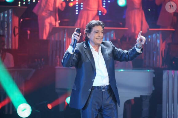 Frédéric François lors de l'enregistrement de l'émission Les années bonheur le 11 et le 12 mars 2013 et qui sera diffusée le 13 avril 2013 sur France 2.