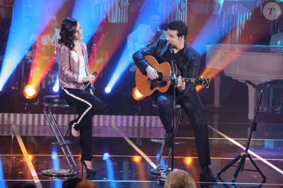 Alizée et Roch Voisine lors de l'enregistrement de l'émission Les années bonheur le 11 et le 12 mars 2013 et qui sera diffusée le 13 avril 2013 sur France 2.