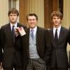 Bryan Ferry, entouré de ses fils Merlin, Isaac, Tara et Otis, à Buckingham Palace où il a reçut les insignes de commandeur de l'ordre de l'Empire britannique (Commander of the Most Excellent Order of the British Empire). À Londres, le 30 novembre 2011.