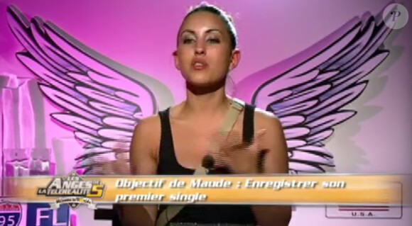 Maude dans Les Anges de la télé-réalité 5 sur NRJ 12 le vendredi 22 mars 2013