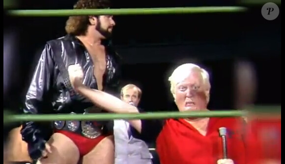 William Moody, qui voua sa vie au catch et marqua l'histoire de la WWE dans la peau de Paul Bearer, personnage de croque-mort largement associé à The Undertaker, est mort le 5 mars 2013 à 58 ans.
