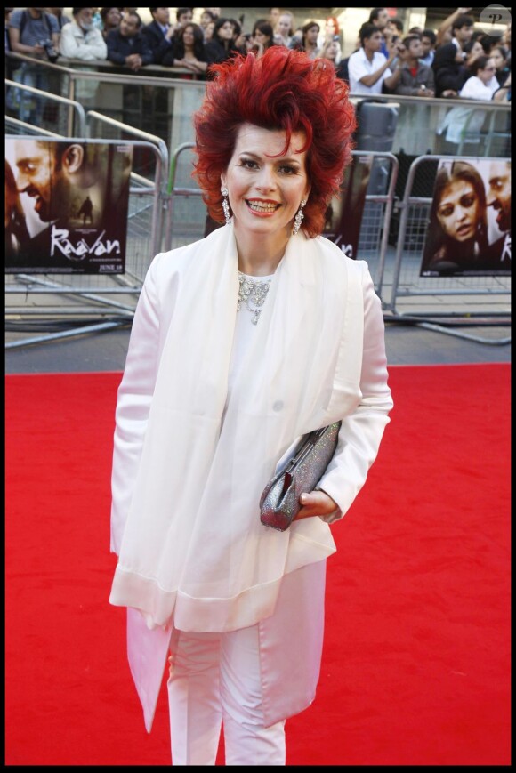 Cleo Rocos à la première mondiale du film Raavan, à Londres le 16 juin 2010.