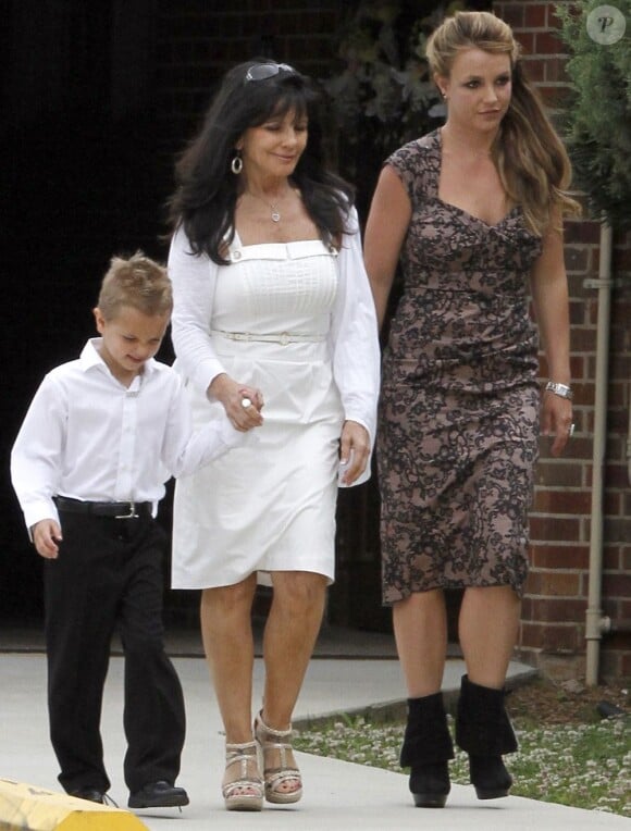 Britney Spears a assisté en famille à la messe de Pâques à Kentwood, en Louisiane, le 31 mars 2013.