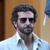Bradley Cooper sur le tournage du nouveau film de David O. Russell, pour le moment sans titre, à Boston le 3 avril 2013