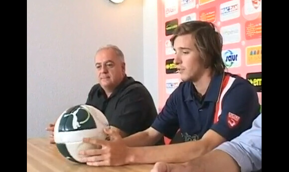 Paul-Noël Ettori, fils de Jean-Luc Ettori et amoureux de Pauline Ducruet depuis 2011, lors de son arrivée au club de football de Nîmes en 2010.