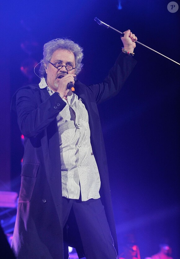 Patrick Hernandez lors du concert Stars 80 à Bercy, le vendredi 12 avril 2013.